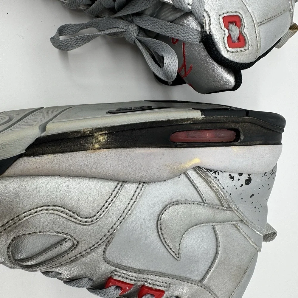 VTG  Nike Air Flight 2013 Silver Red High Top Sneakers Men's 10 Basketball Shoes